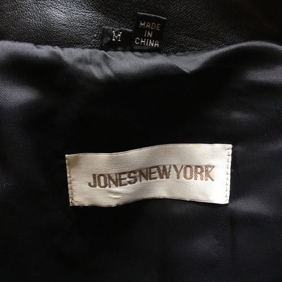 Jones New York Genuine Leather Coat - Picture 4 of 5